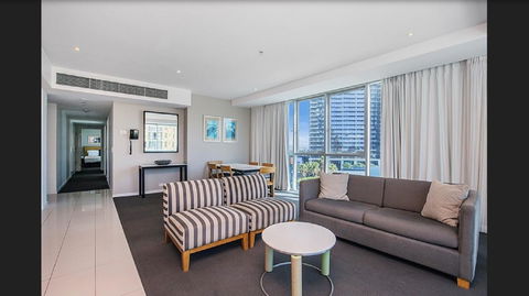Gold Coast Private Apartments - H Residences, Surfers Paradise - Foster Accommodation 32