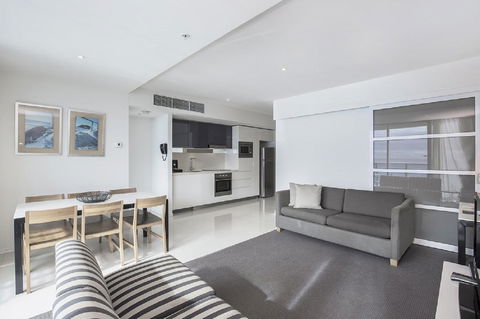 Gold Coast Private Apartments - H Residences, Surfers Paradise - Foster Accommodation 20
