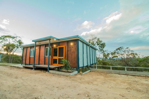 The Summit 1770 - Foster Accommodation 3