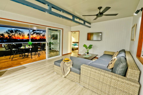 The Summit 1770 - Foster Accommodation 11