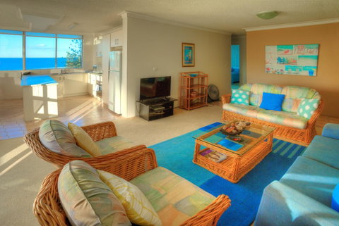 Oceania On Burleigh Beach - Foster Accommodation 34
