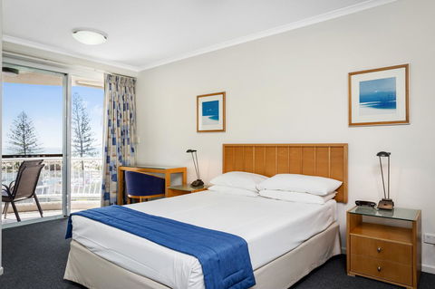 Kirra Beach Apartments - Foster Accommodation 27