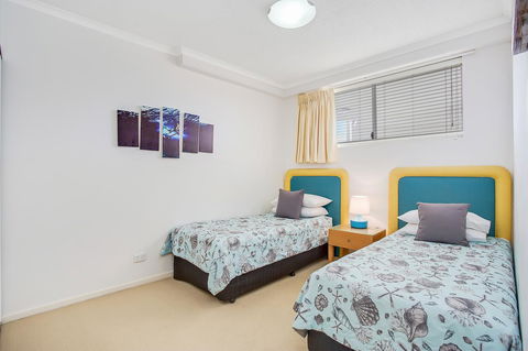 Kirra Beach Apartments - Foster Accommodation 18