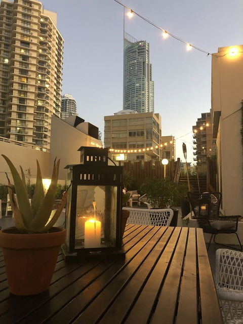 Novotel Surfers Paradise - Foster Accommodation 29