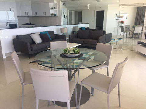 Ocean Plaza Resort - Foster Accommodation 23