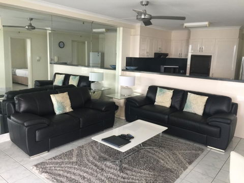 Ocean Plaza Resort - Foster Accommodation 36