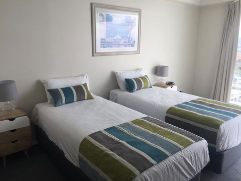 Ocean Plaza Resort - Foster Accommodation 41