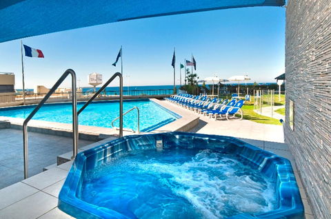 Surfers International Apartments - Foster Accommodation 1