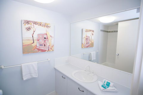 San Marino By The Sea Apartments - Foster Accommodation 17