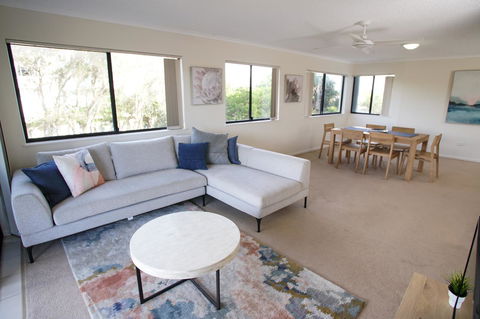 San Marino By The Sea Apartments - Foster Accommodation 13