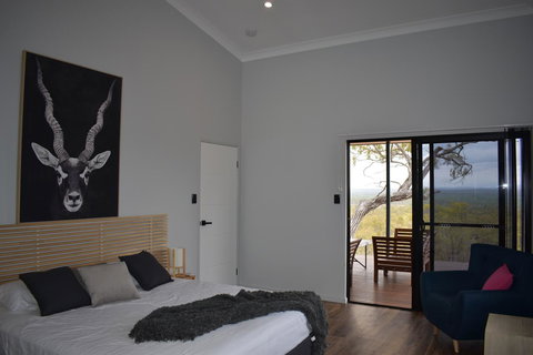 Ironbark House - Foster Accommodation 41