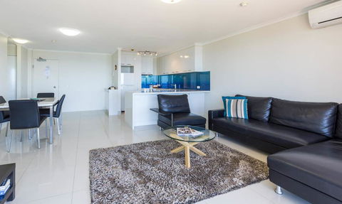 South Pacific Plaza - Official - Foster Accommodation 32