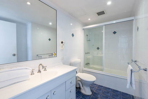 South Pacific Plaza - Official - Foster Accommodation 21