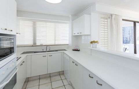 South Pacific Plaza - Official - Foster Accommodation 28