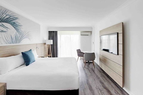 Novotel Cairns Oasis Resort - Foster Accommodation 6