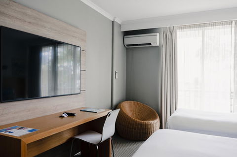 Novotel Cairns Oasis Resort - Foster Accommodation 26