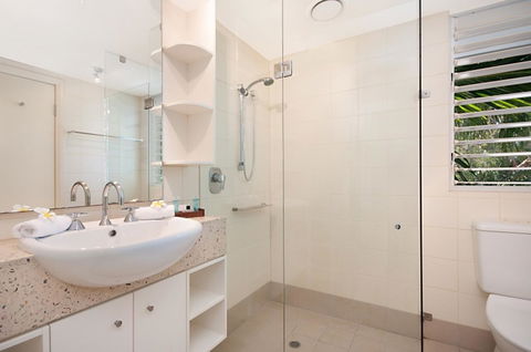 5231 BEACH CLUB PENTHOUSE - Foster Accommodation 10