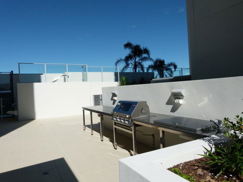 Pure Kirra - Foster Accommodation 14