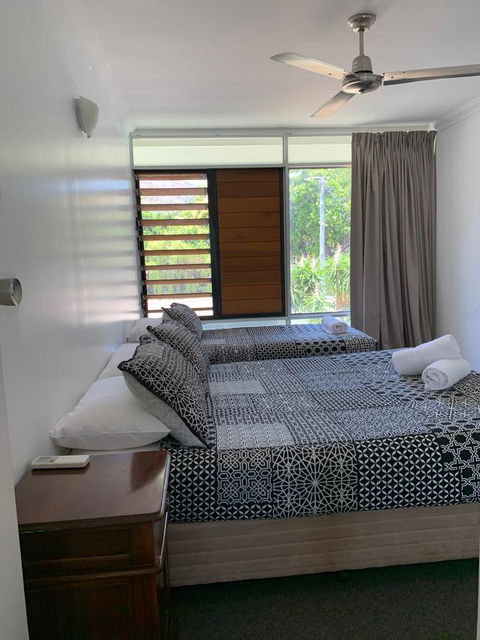 Townsville Holiday Apartments - Foster Accommodation 3