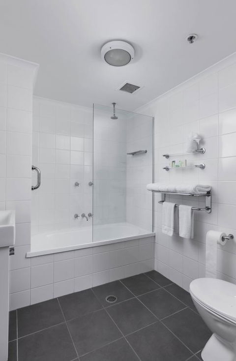 George Williams Hotel - Foster Accommodation 42