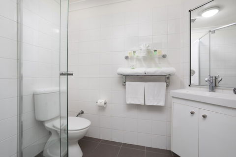 George Williams Hotel - Foster Accommodation 1