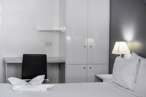 George Williams Hotel - Foster Accommodation 20