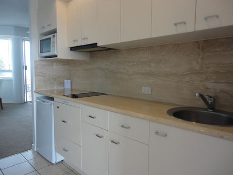 Aquarius Resort - Foster Accommodation 36