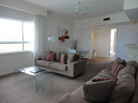 Aquarius Resort - Foster Accommodation 24