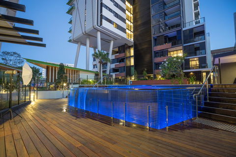 Arena Apartments By CLLIX - Foster Accommodation 3