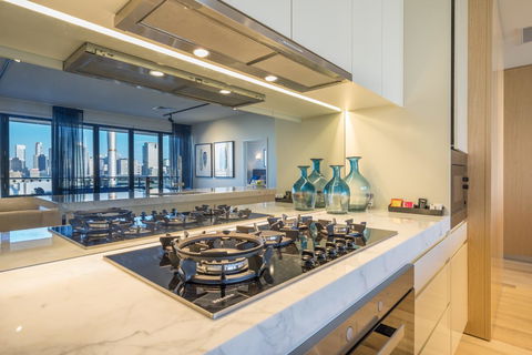 Arena Apartments By CLLIX - Foster Accommodation 31