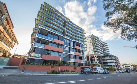Arena Apartments By CLLIX - Foster Accommodation 17