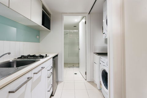 Gabba Central Apartments - Foster Accommodation 24