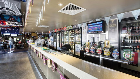 Palm Beach Hotel - Foster Accommodation 14