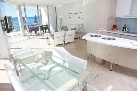 Oceans Mooloolaba - Foster Accommodation 31