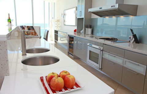 Oceans Mooloolaba - Foster Accommodation 30