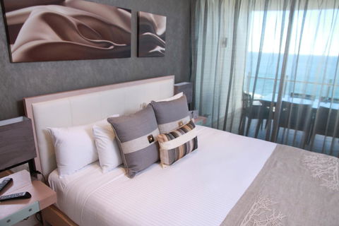 Oceans Mooloolaba - Foster Accommodation 26