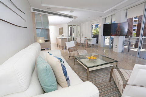 Oceans Mooloolaba - Foster Accommodation 43