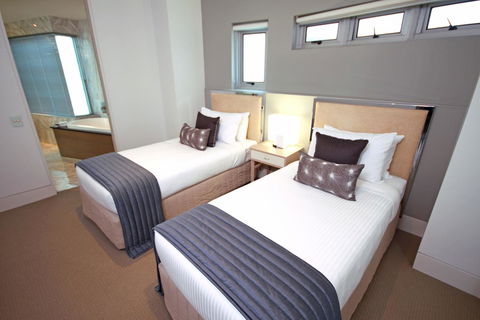 Oceans Mooloolaba - Foster Accommodation 19