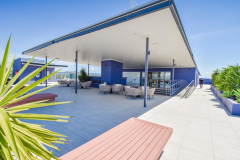 Belise Apartments - Foster Accommodation 23