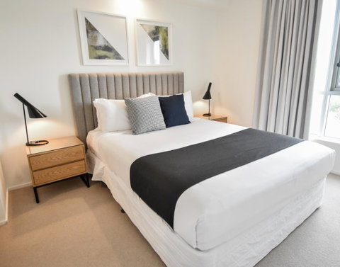Belise Apartments - Foster Accommodation 34