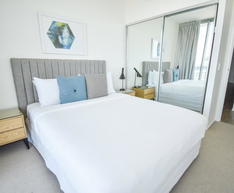 Belise Apartments - Foster Accommodation 38