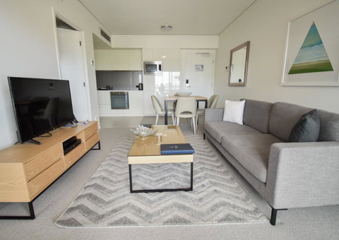 Belise Apartments - Foster Accommodation 41