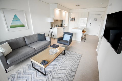 Belise Apartments - Foster Accommodation 22