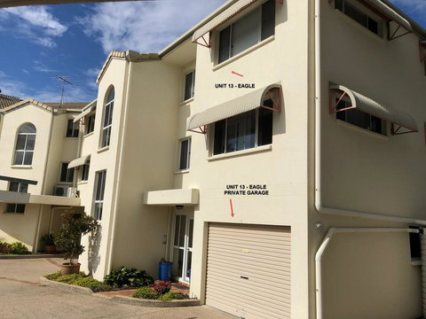 Fairways Golf & Beach Retreat Bribie Island - Foster Accommodation 1