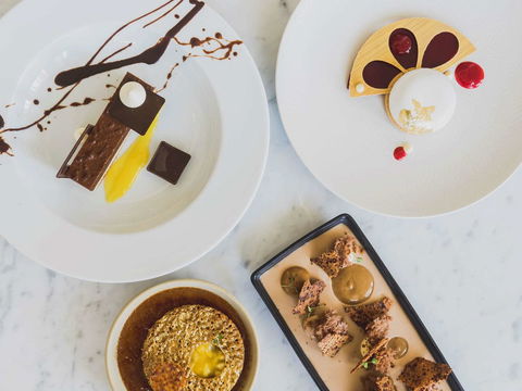 Pullman Cairns International - Foster Accommodation 28