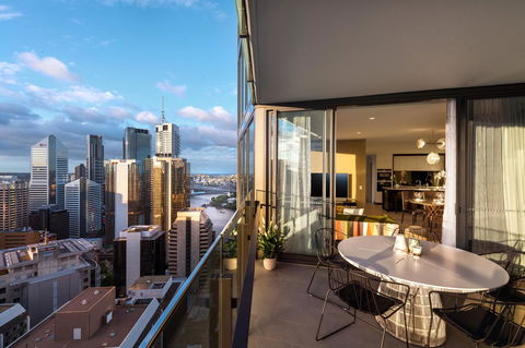 The Westin Brisbane - Foster Accommodation 37