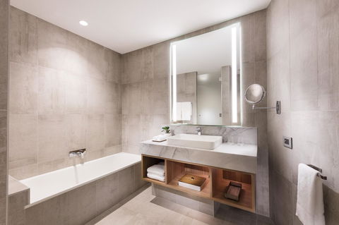 The Westin Brisbane - Foster Accommodation 19