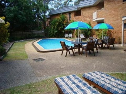 Noosa Yallambee Holiday Apartments - Foster Accommodation 2