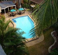 Noosa Yallambee Holiday Apartments - Foster Accommodation