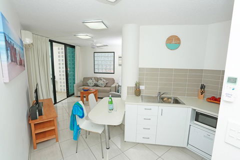 Beach Club Resort Mooloolaba - Foster Accommodation 19